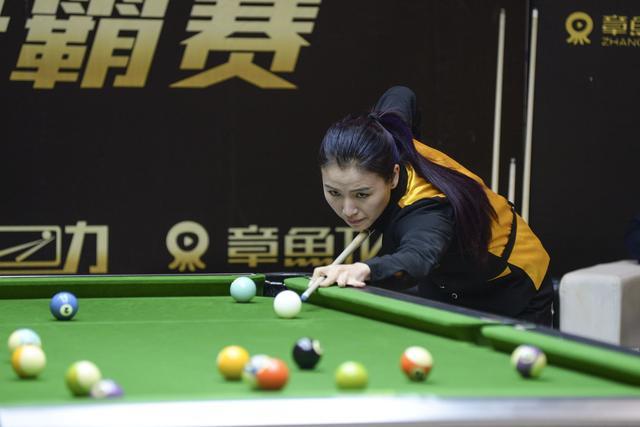 斯卢茨基：米内罗已经做好首发的准备，目前球队人员比较齐整