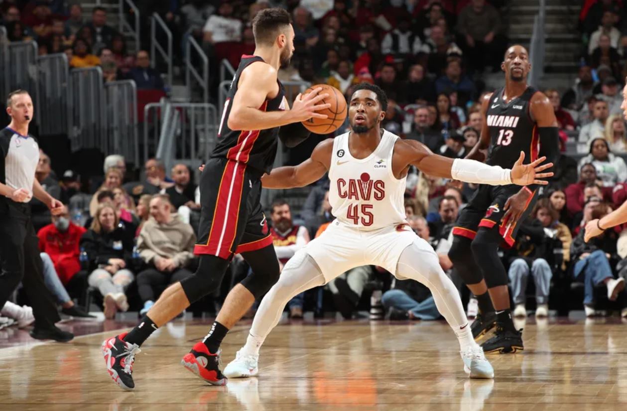 来自团队配 来自团队配